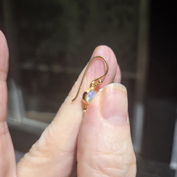 Opal sterling & gold 4k each earrings - Picture 7 of 8
